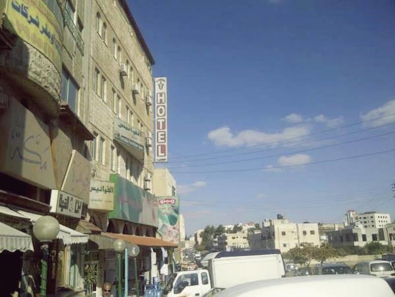 Al Fawanes Hotel Apartments Amán Exterior foto